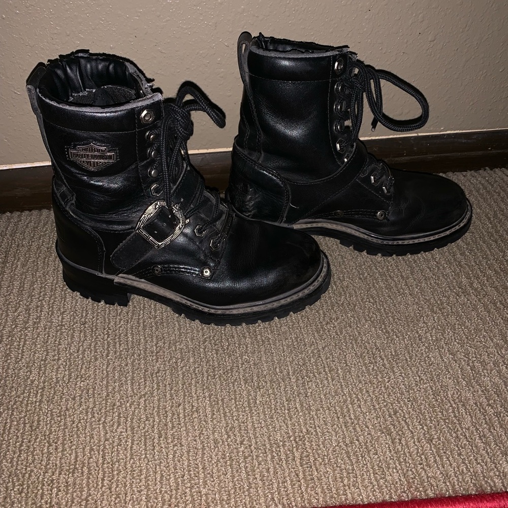 Women’s Harley Davidson Riding Boots - Picture 2 of 4